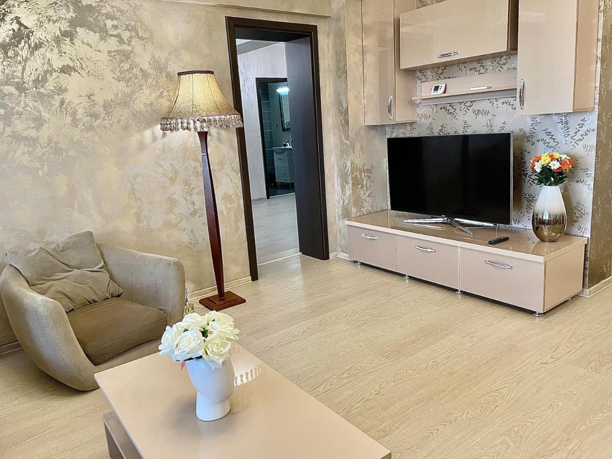 Dacia Residence Apartments Self Check-In Крайова Екстериор снимка